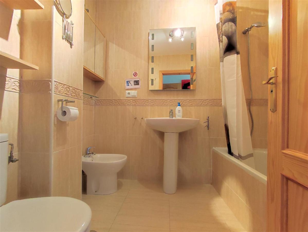 Lovely 2 Bedroom Apartment With Sea View, Frigiliana Eksteriør billede
