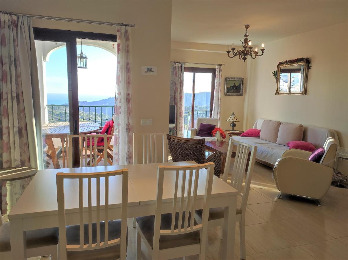 Lovely 2 Bedroom Apartment With Sea View, Frigiliana Eksteriør billede