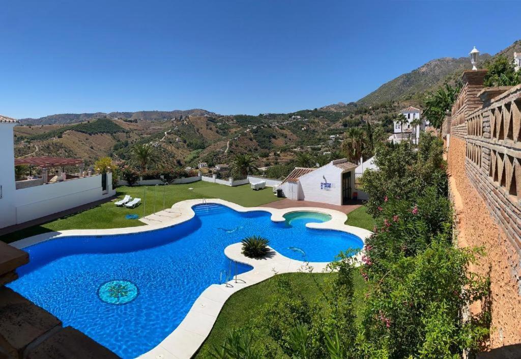 Lovely 2 Bedroom Apartment With Sea View, Frigiliana Eksteriør billede