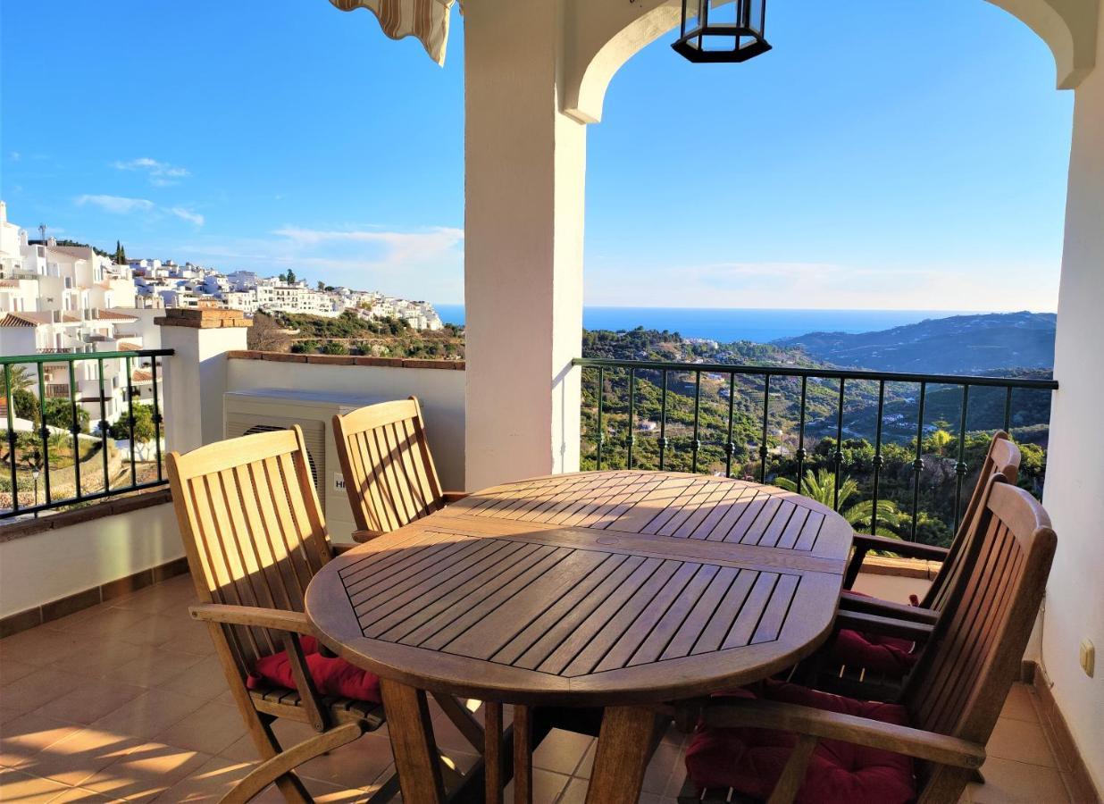 Lovely 2 Bedroom Apartment With Sea View, Frigiliana Eksteriør billede